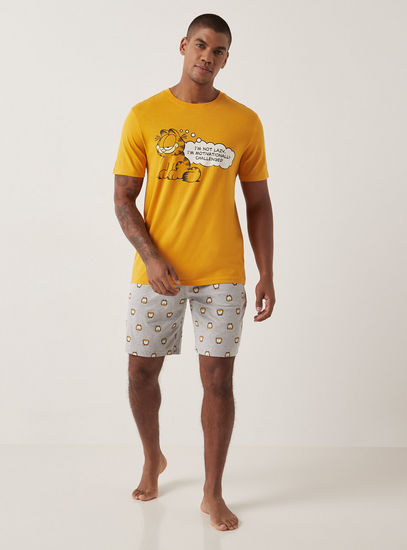 Garfield Print T-shirt and Shorts Set