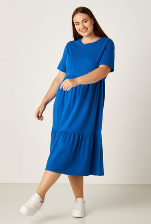 Solid Tiered Midi Dress with Round Neck and Short Sleeves-mxwomen-clothing-plussizeclothing-dressesandjumpsuits-knee-1