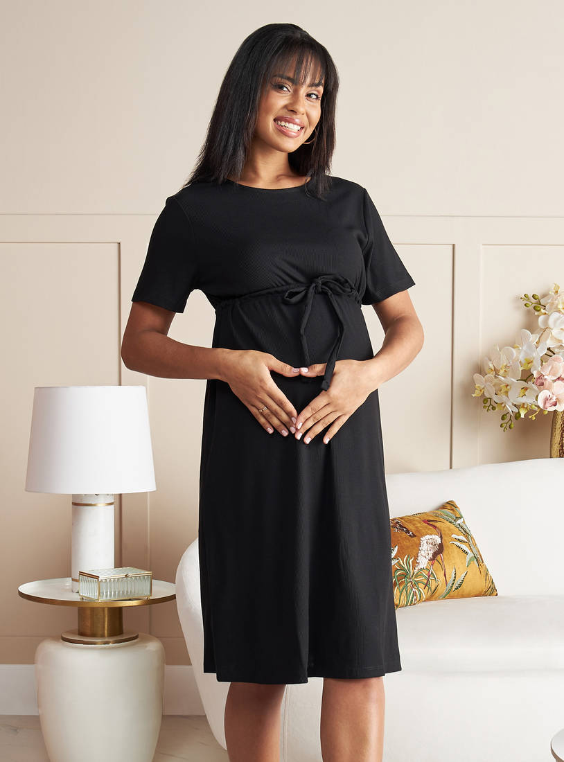 Solid Round Neck Maternity Dress with Short Sleeves and Tie-Up Detail-Knee-image-1