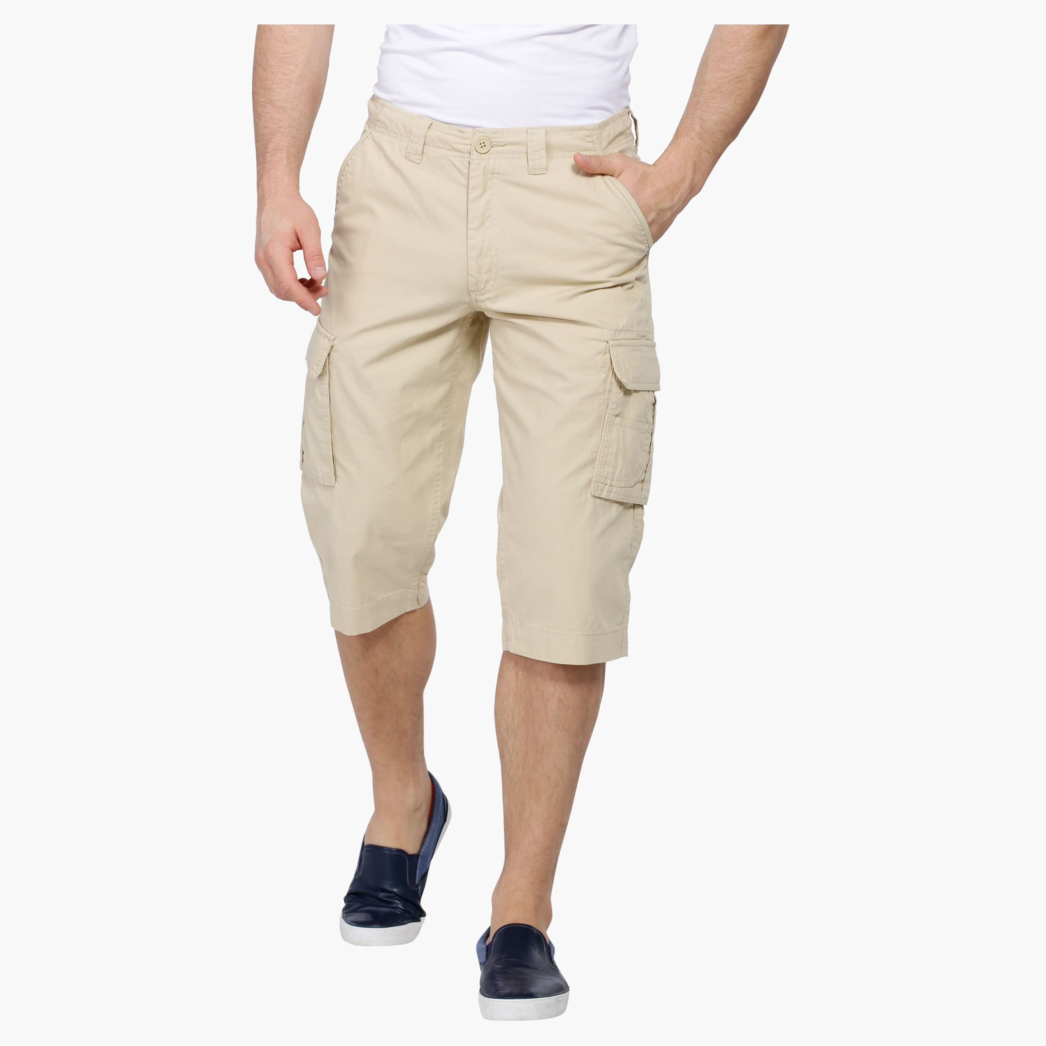 Cargo shorts sales with pockets