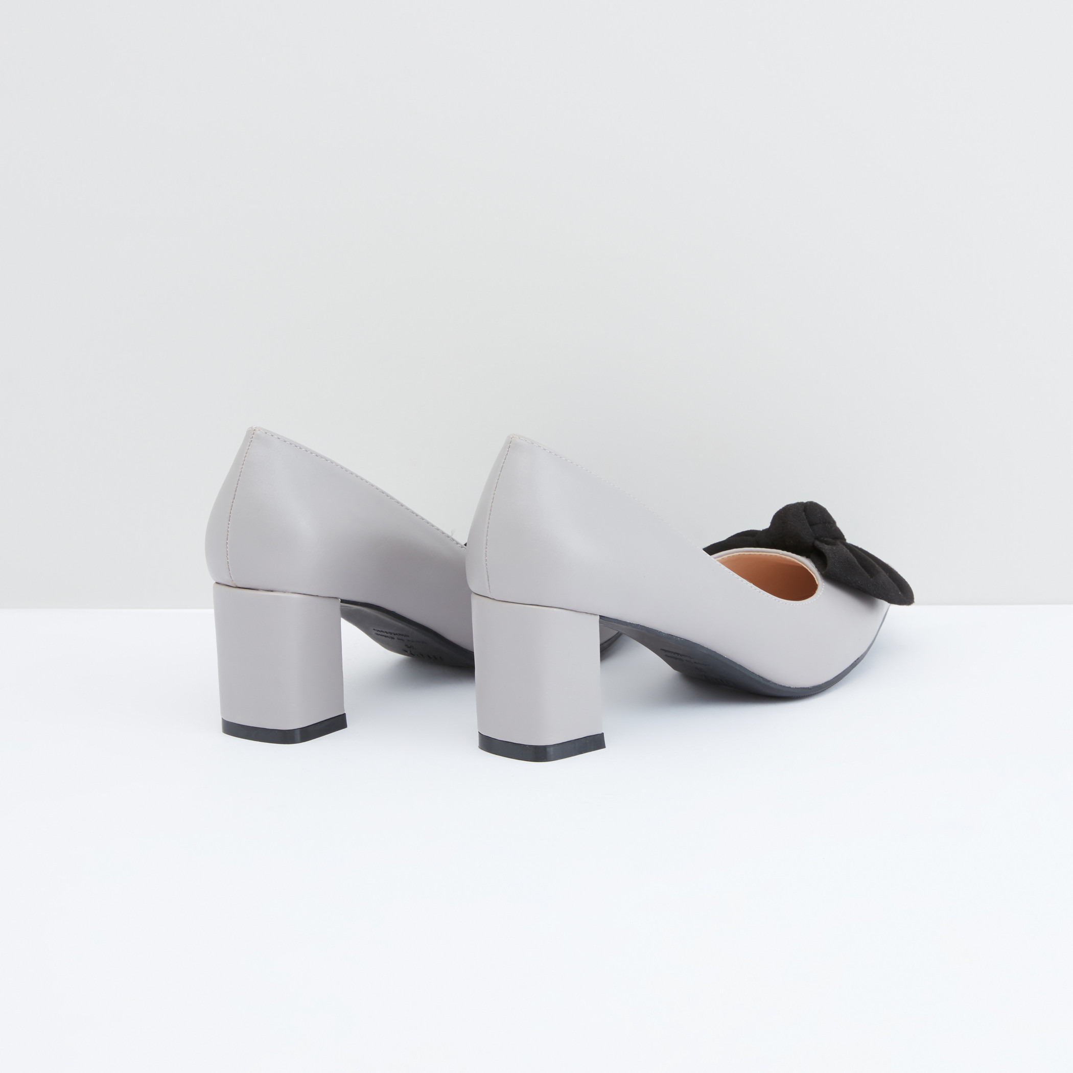Shop Slip-On Block Heel Shoes with Bow Detail Online | Max UAE