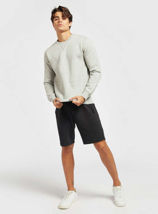 Solid Anti-Pilling Crew Neck Sweatshirt with Long Sleeves
