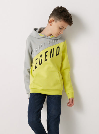 Colour Blocked Sweatshirt with Hood and Long Sleeves