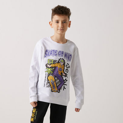 Graphic Print Sweatshirt with Round Neck and Long Sleeves