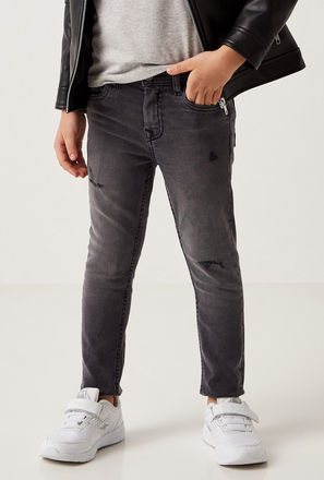 Solid Distressed Jeans with Pockets