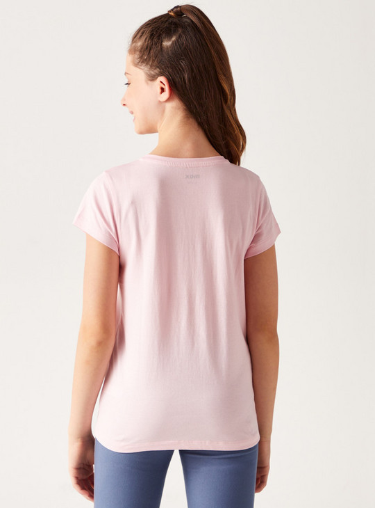 Embossed Print Round Neck T-shirt with Short Sleeves
