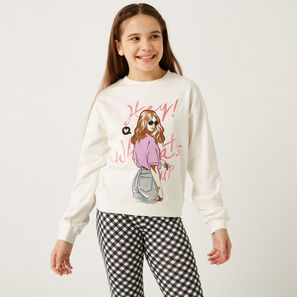 Graphic Print Round Neck Sweatshirt with Long Sleeves