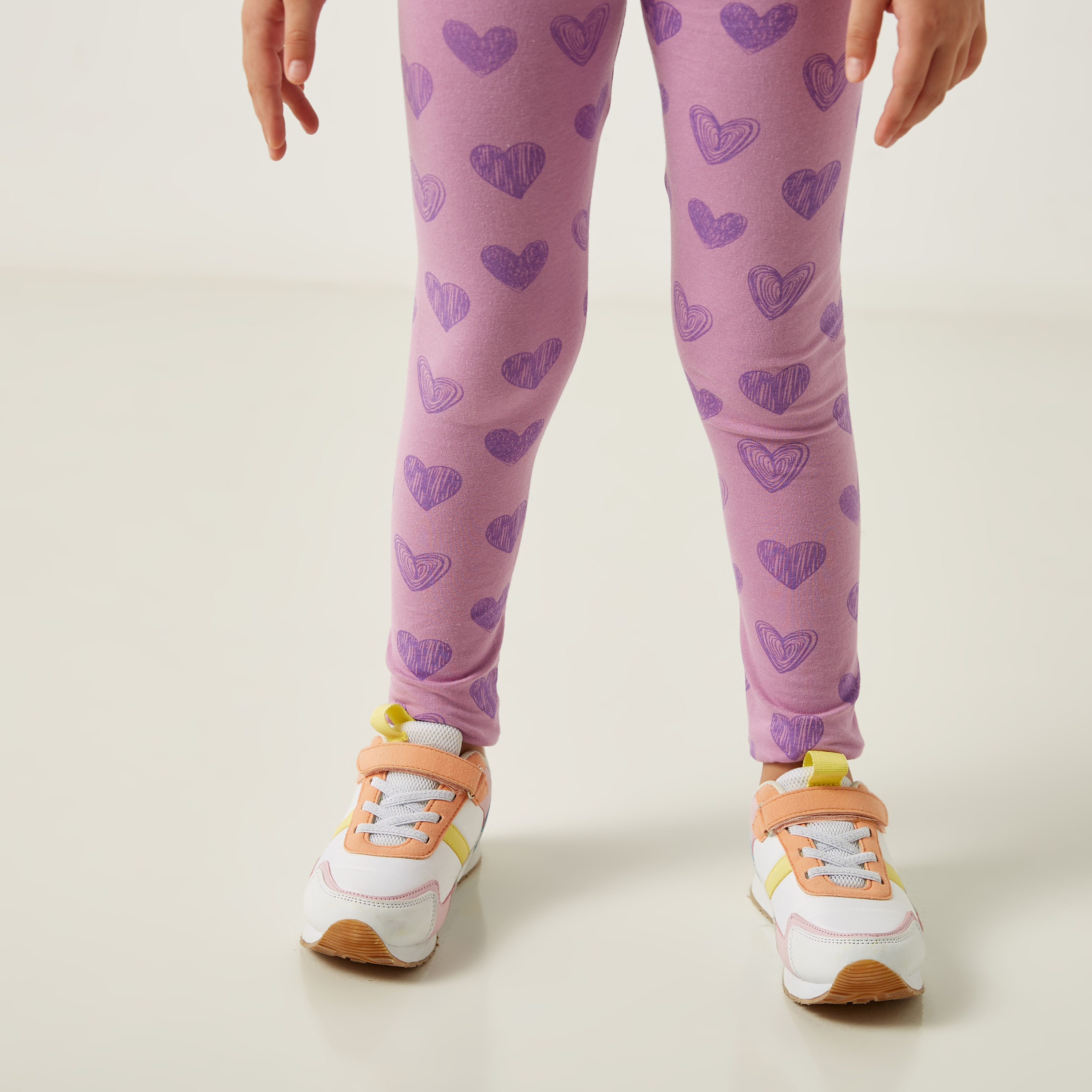 Heart oilogic bottom yoga pants