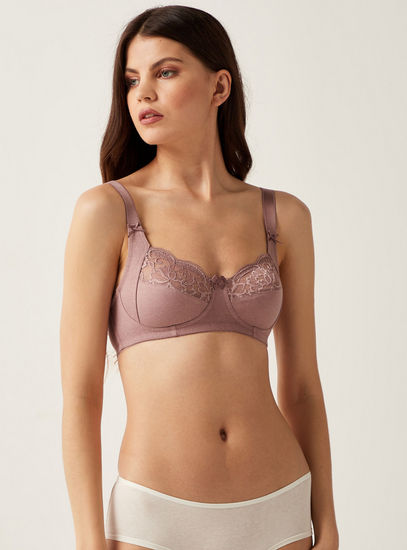Lace Detail Non-Padded Bra with Hook and Eye Closure