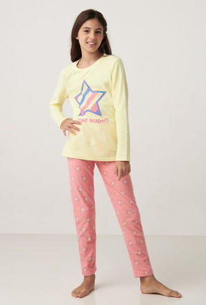 Star Print Round Neck T-shirt and Full Length Pyjama Set