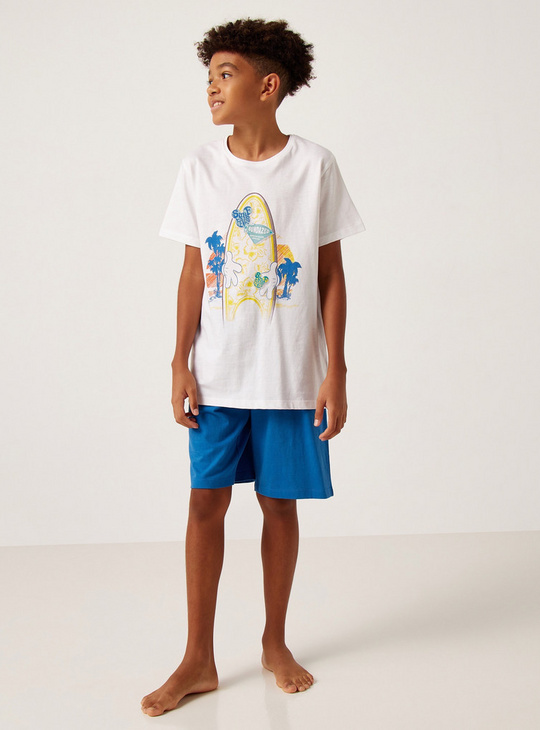 Mickey Mouse Print Round Neck T-shirt and Pyjama Shorts Set