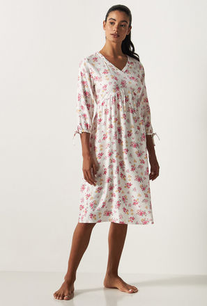 Floral Print V-neck Sleepshirt with Gathered Detail and 3/4 Sleeves