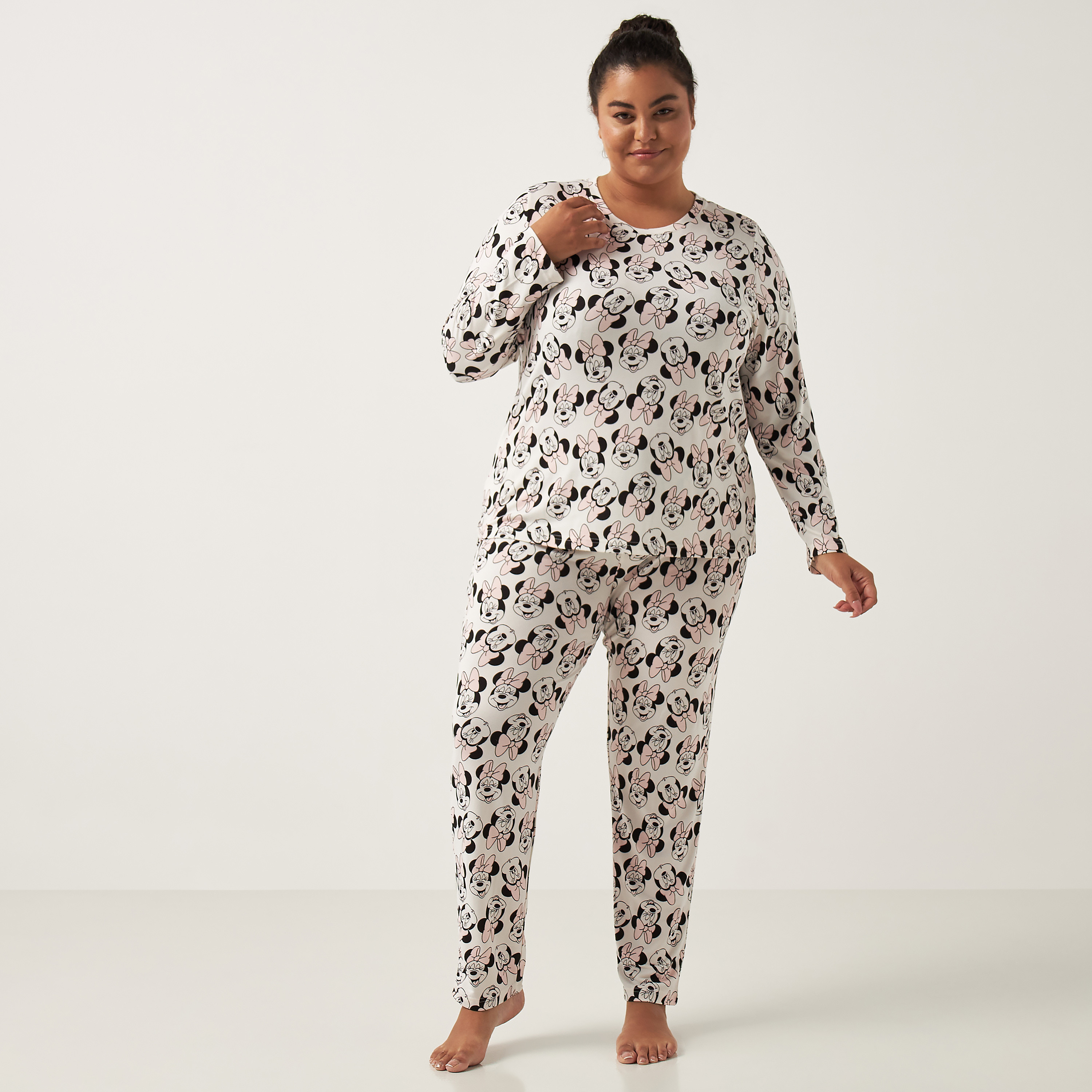 Minnie mouse plus online size pajamas