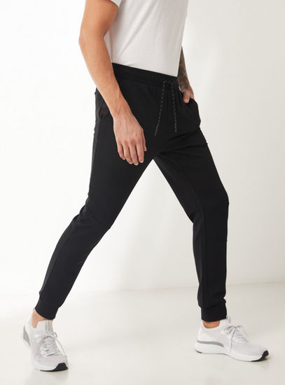 Solid Jog Pants with Drawstring Closure and Pockets