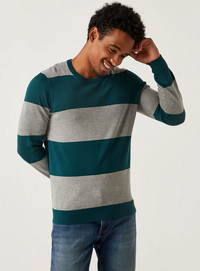 Colour Block Sweater with Long Sleeves and Crew Neck