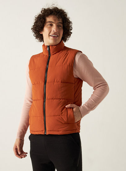 Solid Sleeveless Puffer Jacket with Zip Closure and Pockets