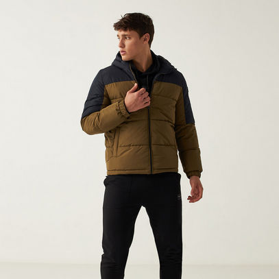 Colourblock Puffer Jacket with Pockets and Zip Closure