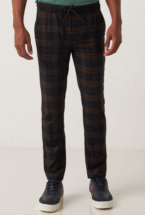 Checked Trousers with Pockets and Elasticated Waist