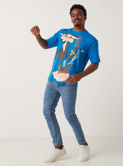 Looney Tunes Print Crew Neck T-shirt with Short Sleeves