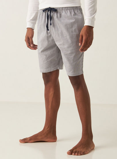 Striped Shorts with Drawstring Closure and Pockets-Shorts & Pyjamas-image-0