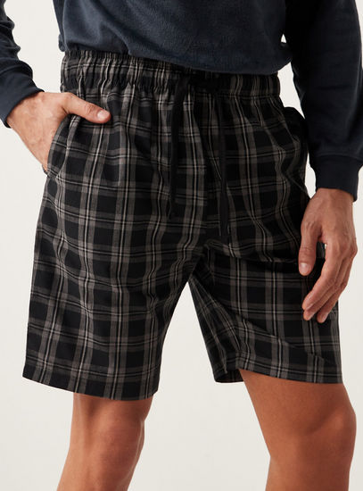 Checked Shorts with Drawstring Closure and Pockets