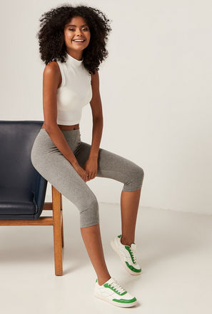 Solid 3/4 Leggings with Elasticated Waistband