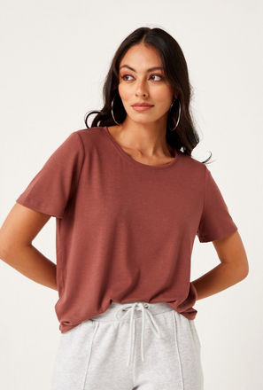 Solid T-shirt with Round Neck and Short Sleeves