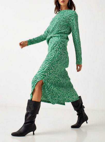 Printed A-line Skirt with Slit Detail-Midi-image-1