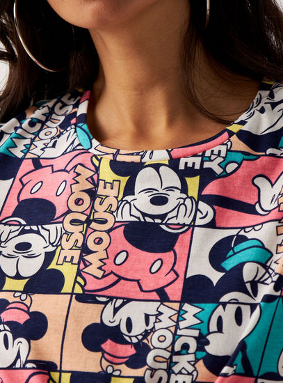 Mickey Mouse Print T-shirt with Short Sleeves and Crew Neck