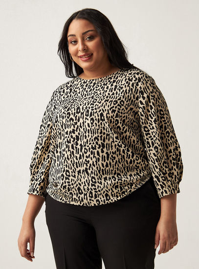 Animal Print Top with Crew Neck and 3/4 Sleeves