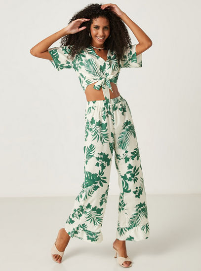 Tropical Print V-neck Crop Top with Knot Detail and Short Sleeves
