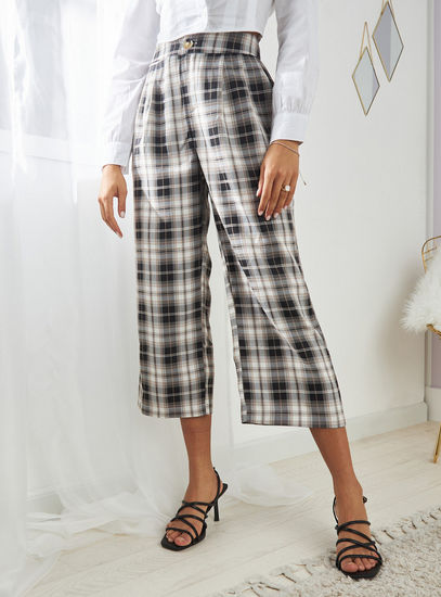 Checked Cropped Pants with Button Closure and Pockets