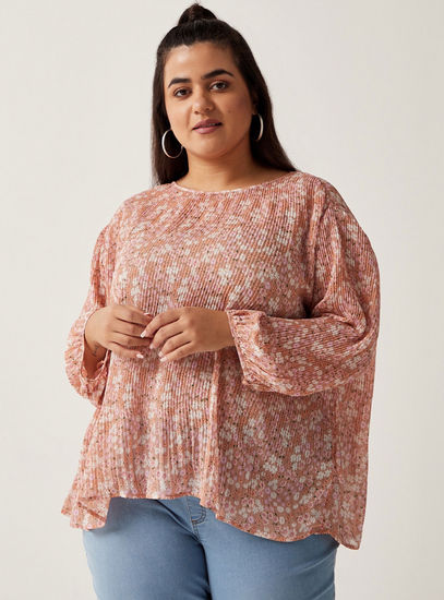 Printed Round Neck Top with Pleat Detail and 3/4 Sleeves