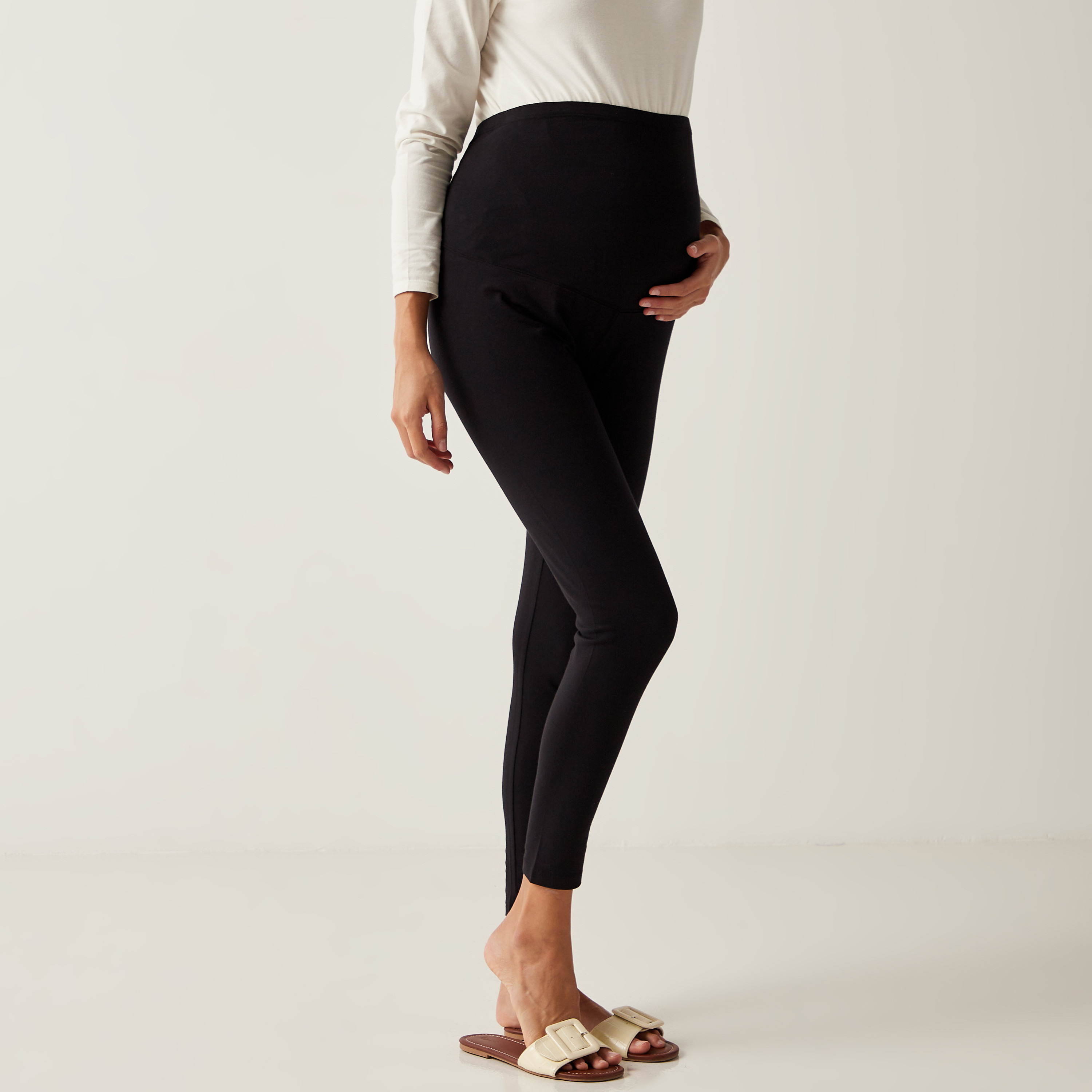 12 Best Maternity Tights for Comfort and Style