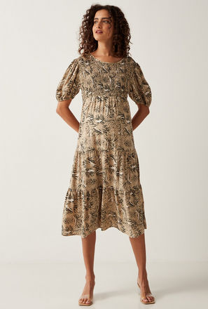 Printed Maternity Tiered Dress with Shirred Detail and Puff Sleeves-mxwomen-clothing-maternityclothing-dressesandjumpsuits-midi-2