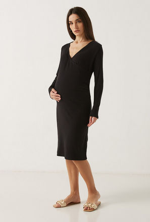 Ribbed Maternity Midi Dress with V-neck and Long Sleeves