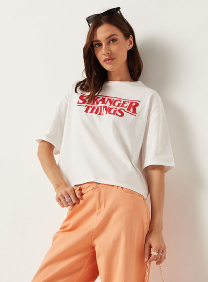 Stranger Things Print T-shirt with Round Neck and Short Sleeves