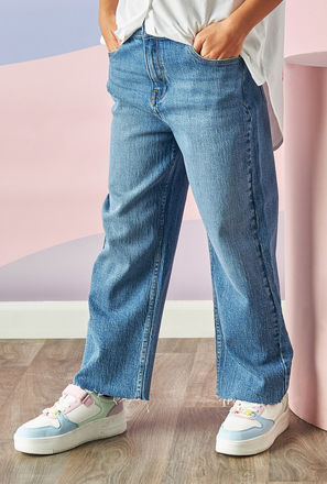 Mid-Rise Straight Fit Ankle Length Jeans with Raw Hem-mxkids-girlseighttosixteenyrs-clothing-bottoms-jeans-1