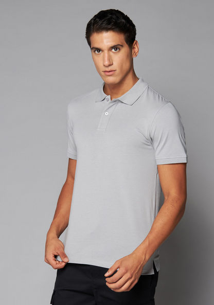 Shop Plain Slim Fit Polo T-shirt Online | Max UAE