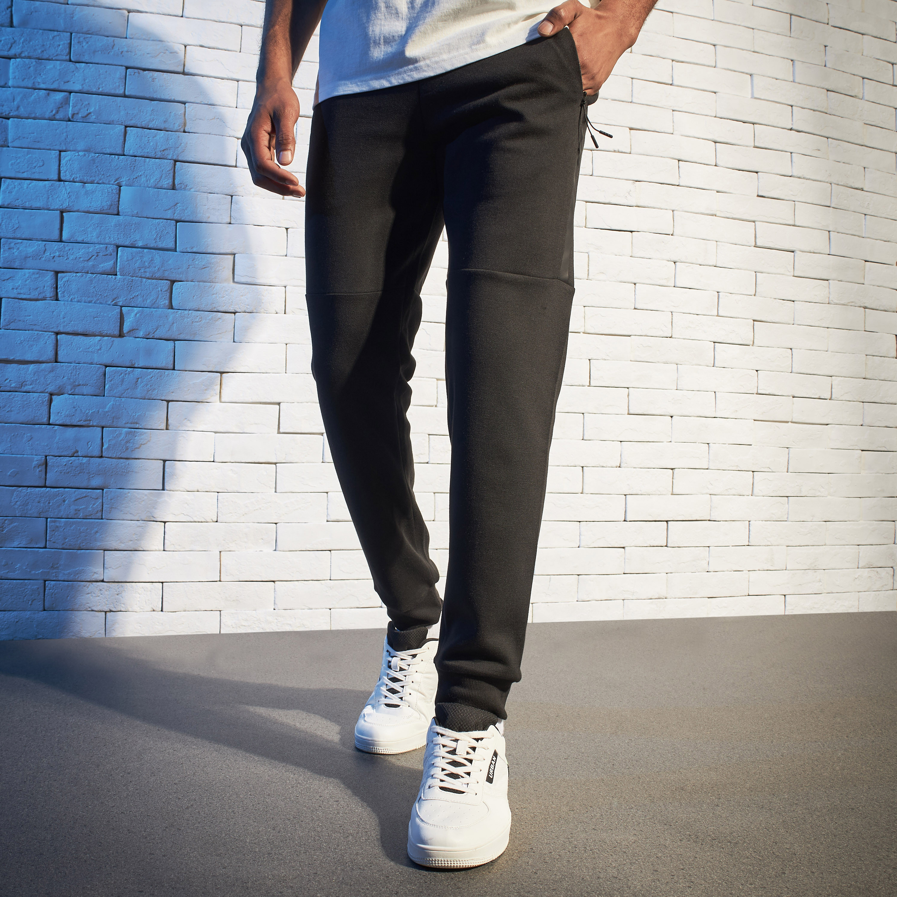 Black 2024 joggers slim