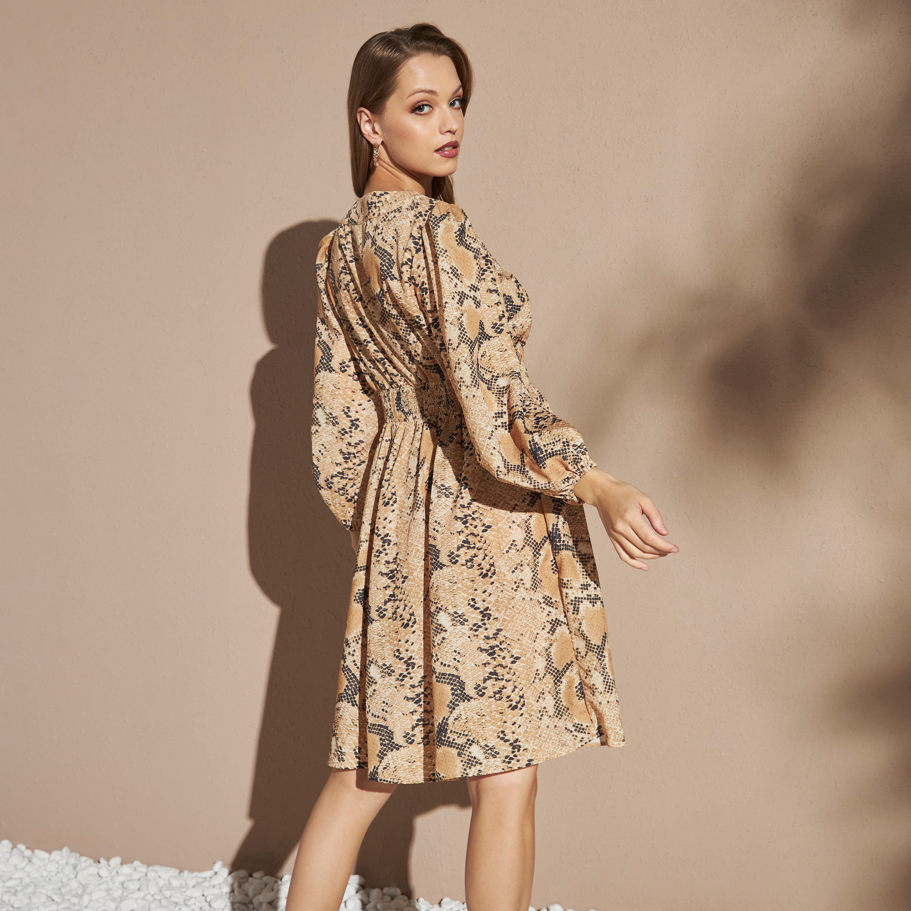 Snake print sales long sleeve dress