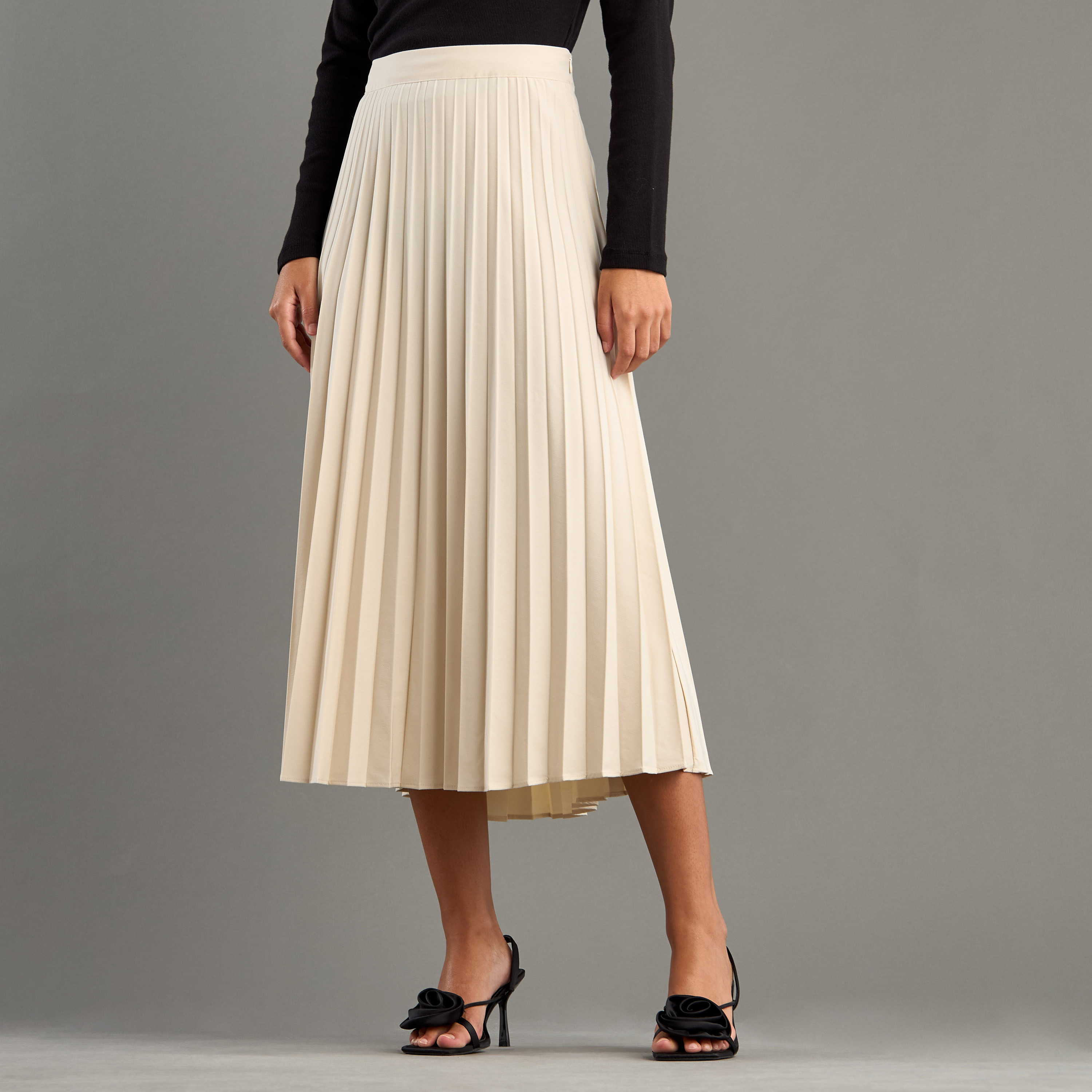Shop Plain Pleated Skirt Online | Max Qatar