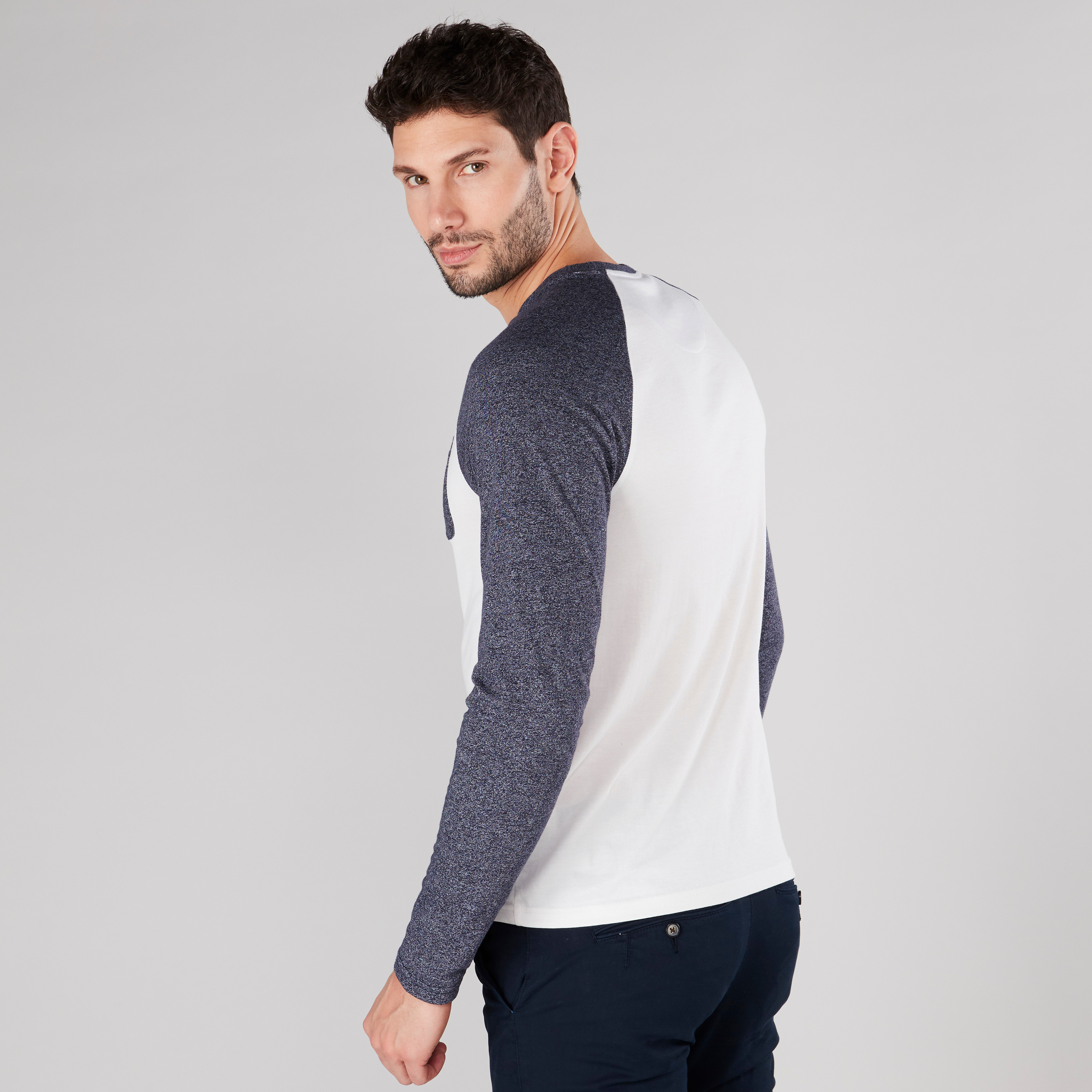 Slim fit hot sale raglan t shirt