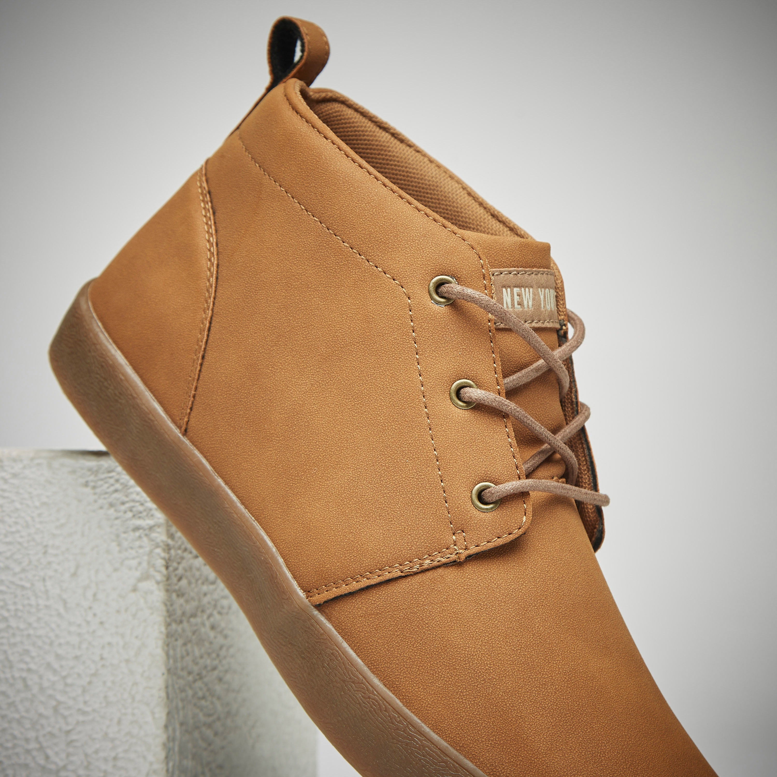 Chukka hot sale casual shoes