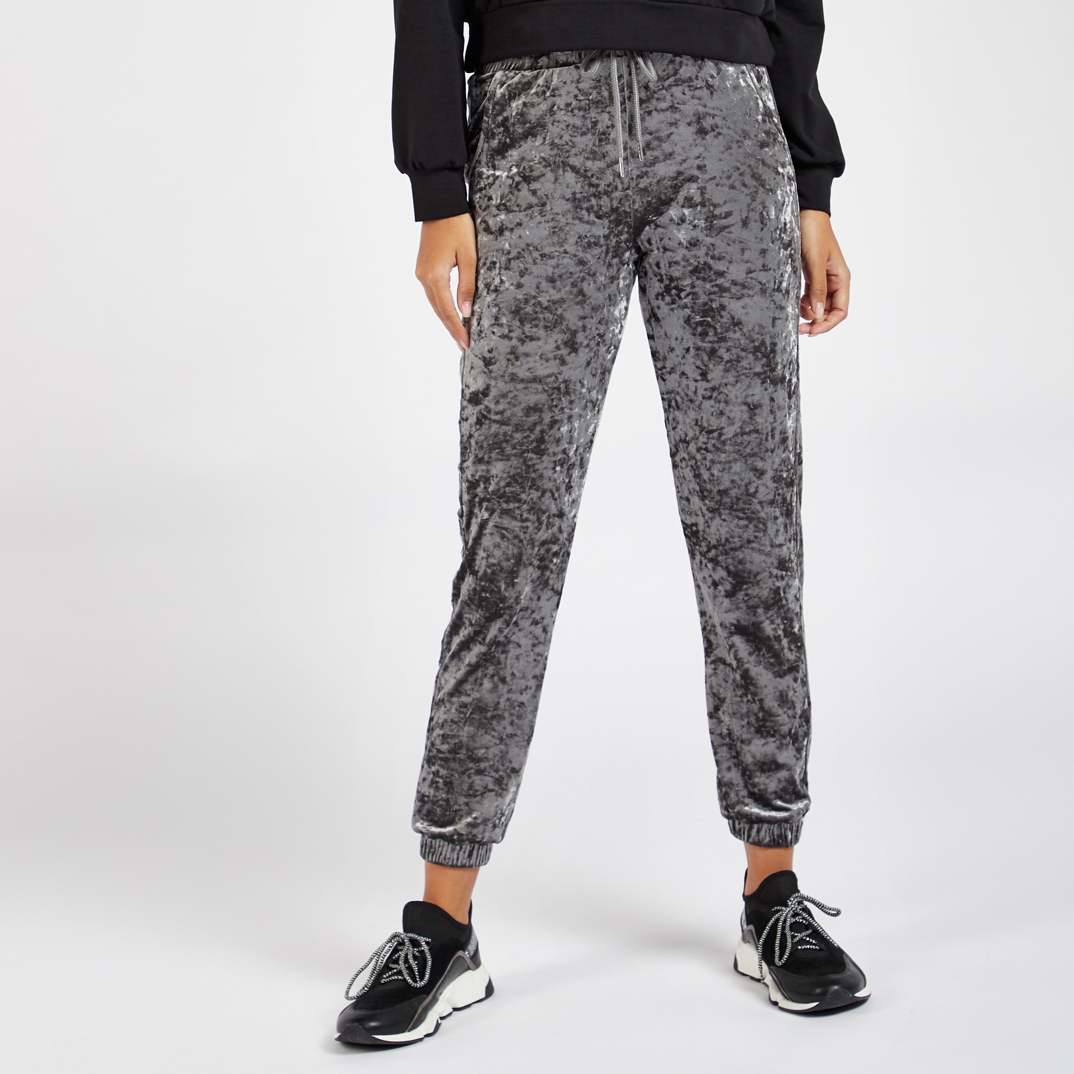 Max discount fashion joggers