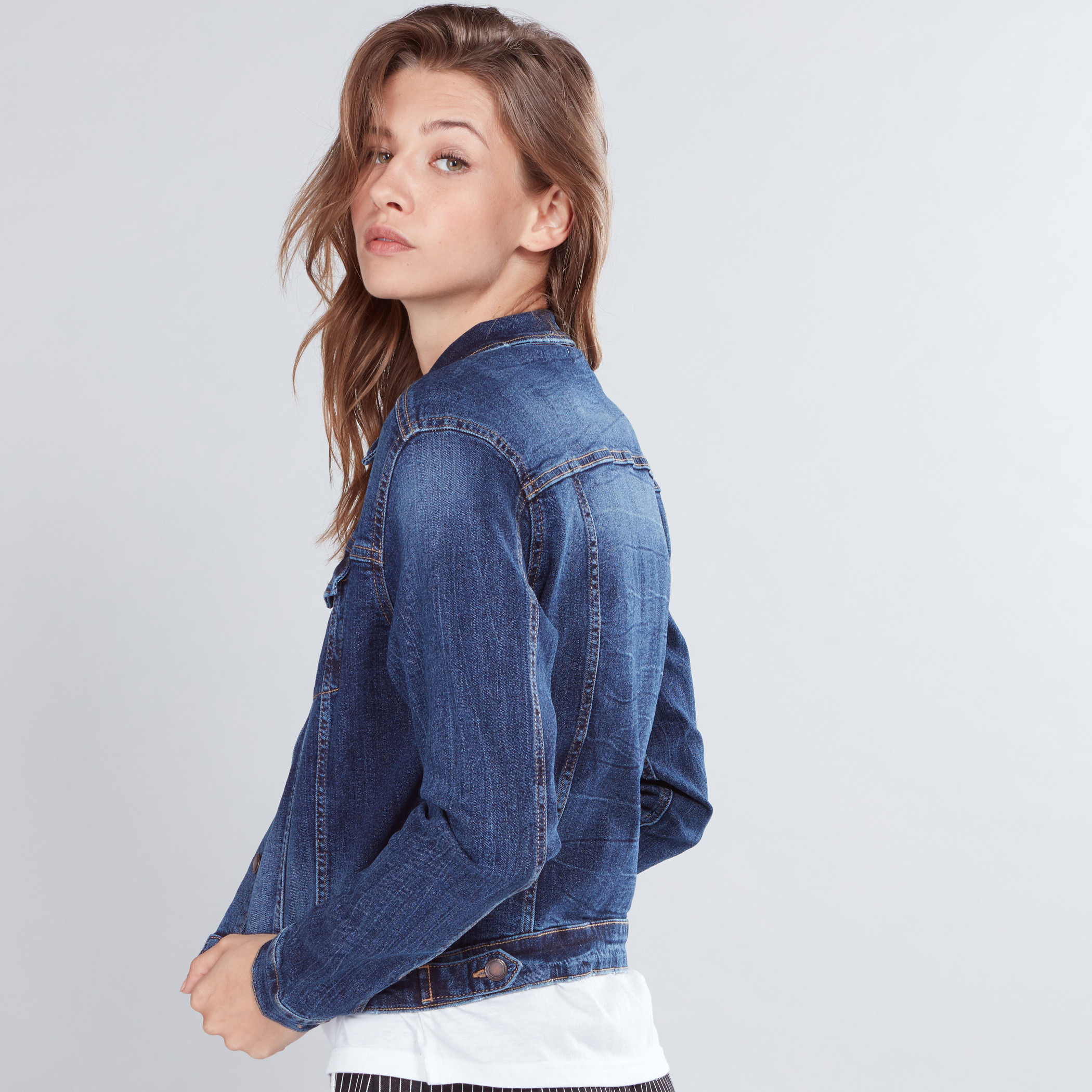 Long denim hot sale trucker jacket