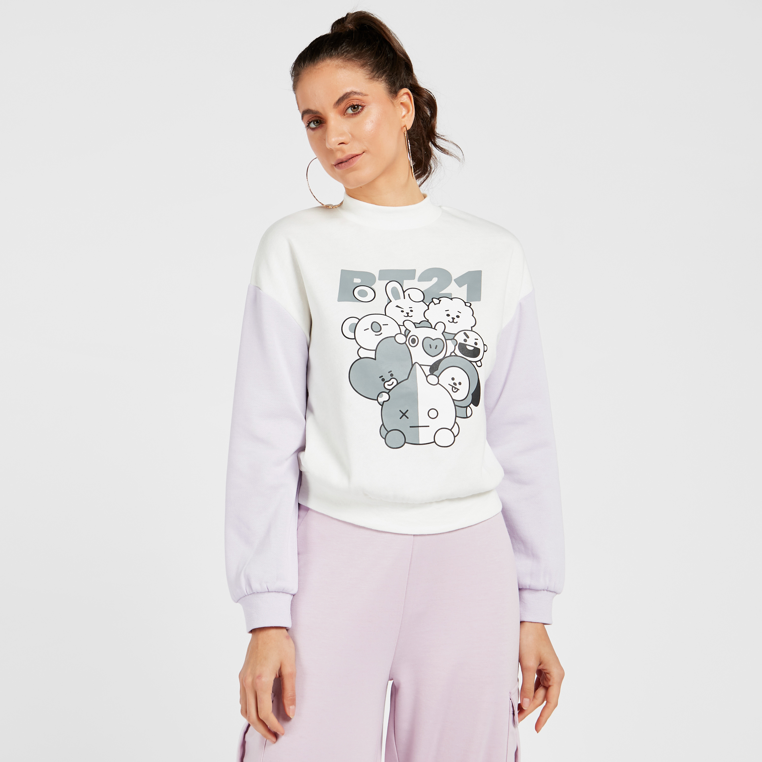 Felpa hot sale bt21 bershka