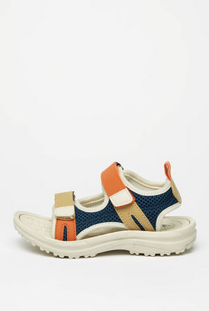 Colourblock Floaters with Hook and Loop Closure-mxkids-boystwotoeightyrs-shoes-sandals-3