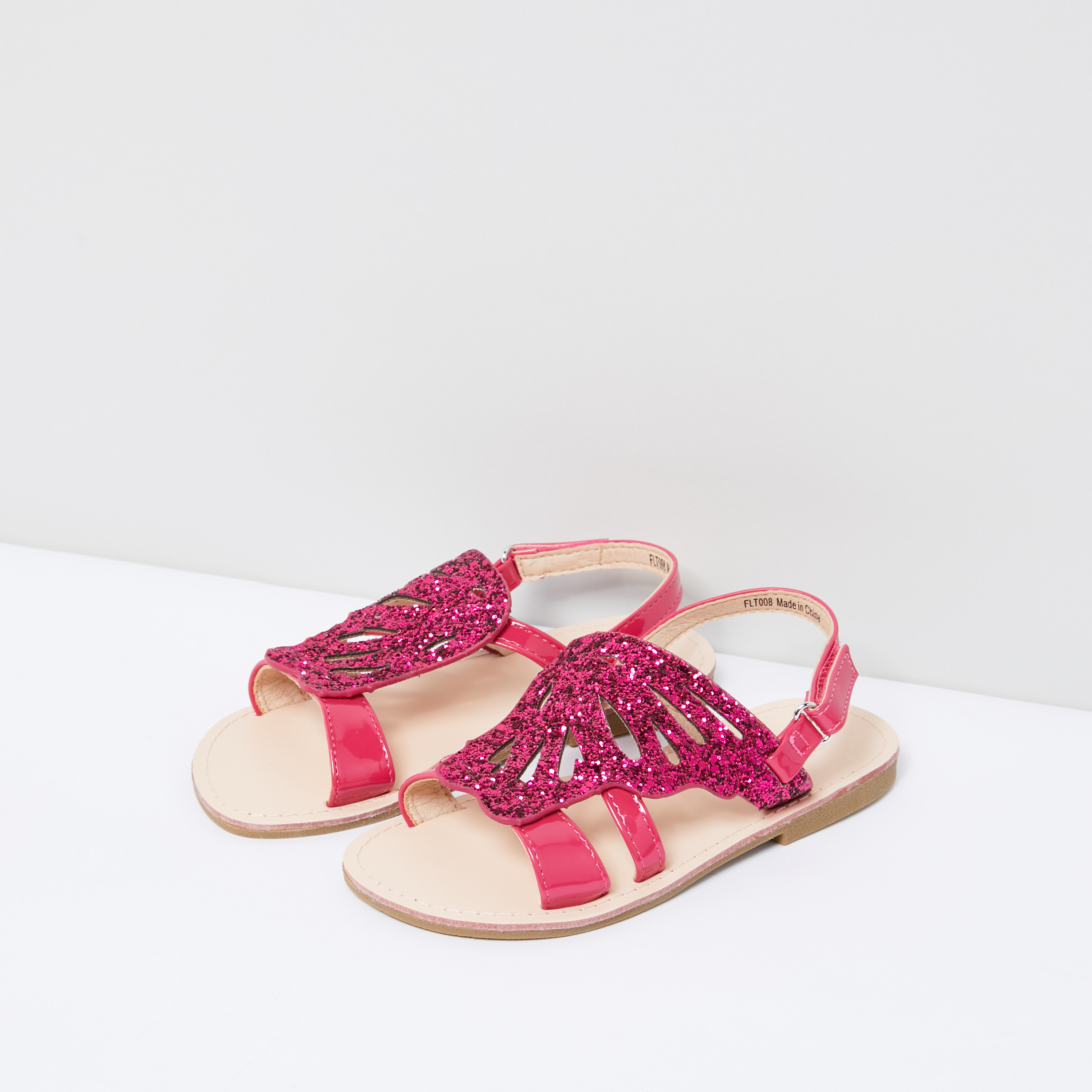 Max clearance fashion sandals