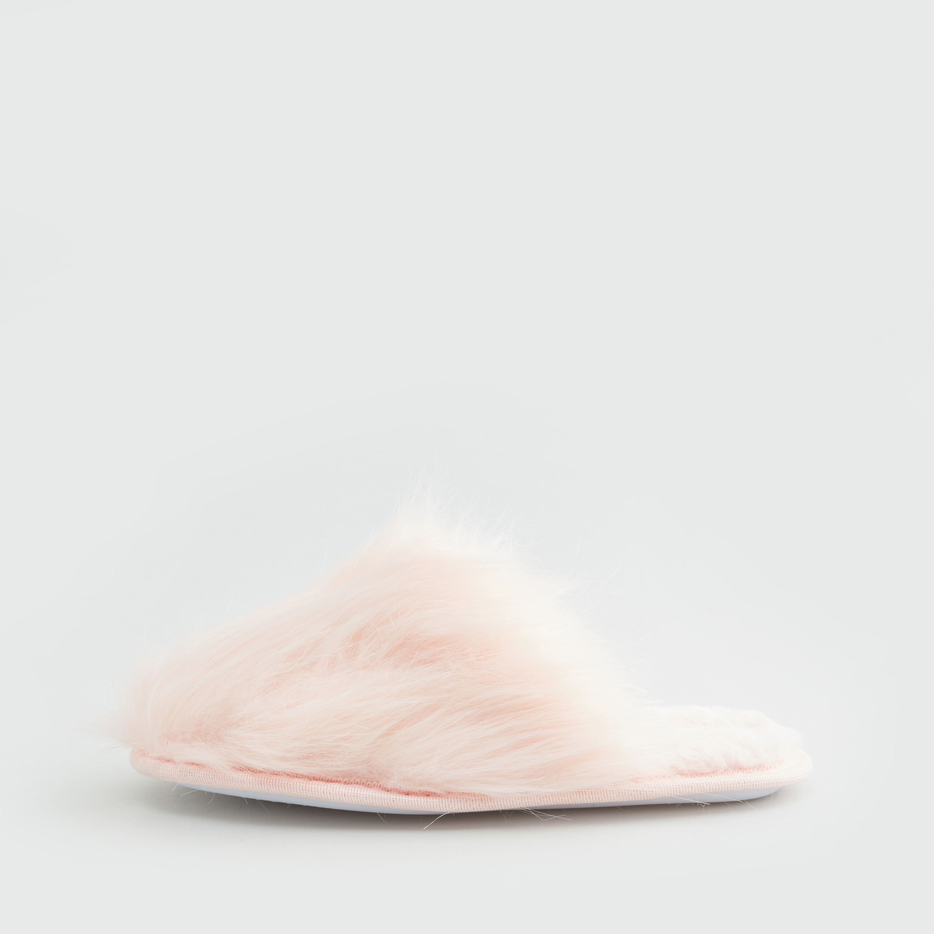 Bedroom best sale slippers online